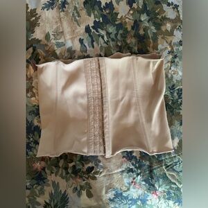 Skims Corset